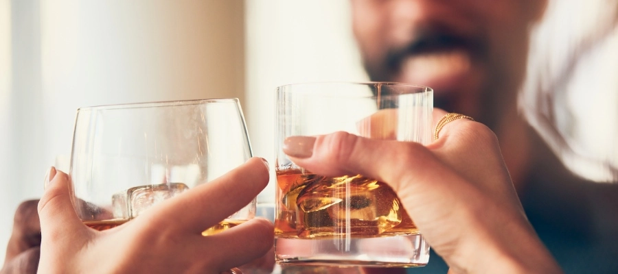 Imagem do post Fígado e álcool: impactos da interação + riscos da cirrose